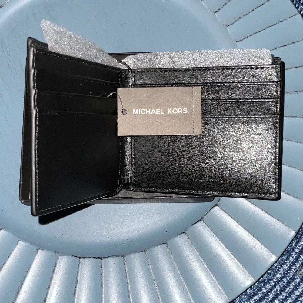 NWT Michael Kors Black MK Logo Billfold Wallet